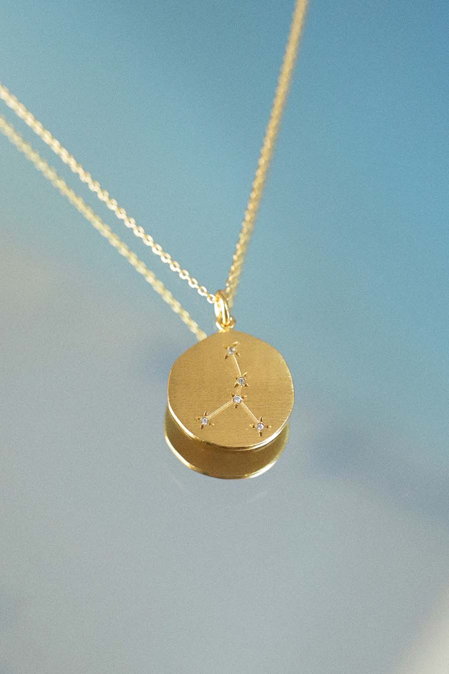 Médaille Astrologique Signe Cancer - Belle Pièce Ronde En Relief Couleur Or